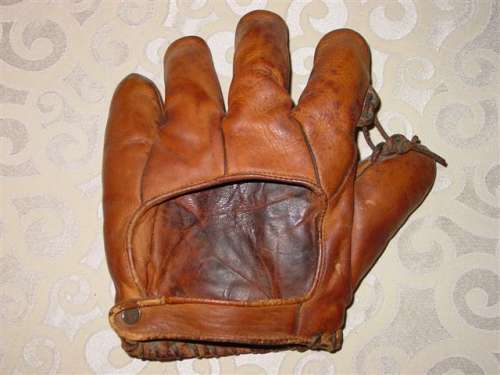 Grover C. Alexander Stall & Dean Speed Model 4272 Back